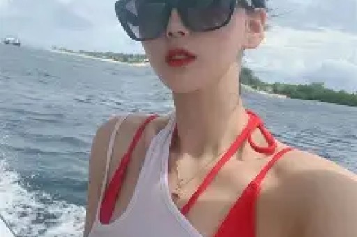 3个瓜！刘晓庆与亲人反目组团去商K女歌手强行侵权个个离谱